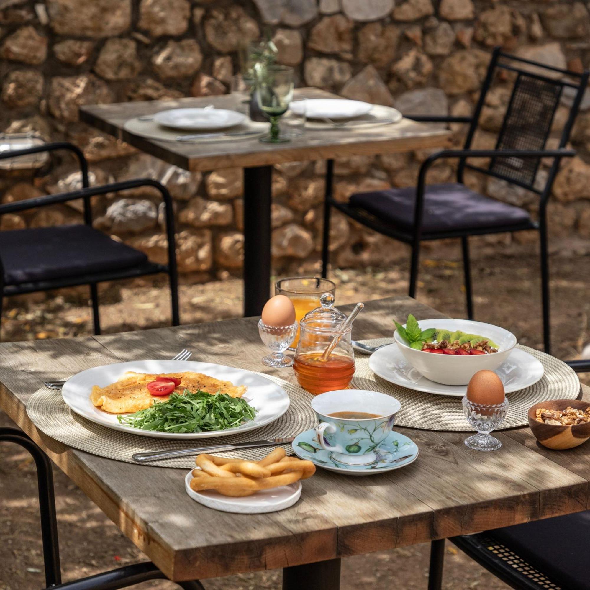 Korona Boutique Hotel Oítilon Eksteriør bilde