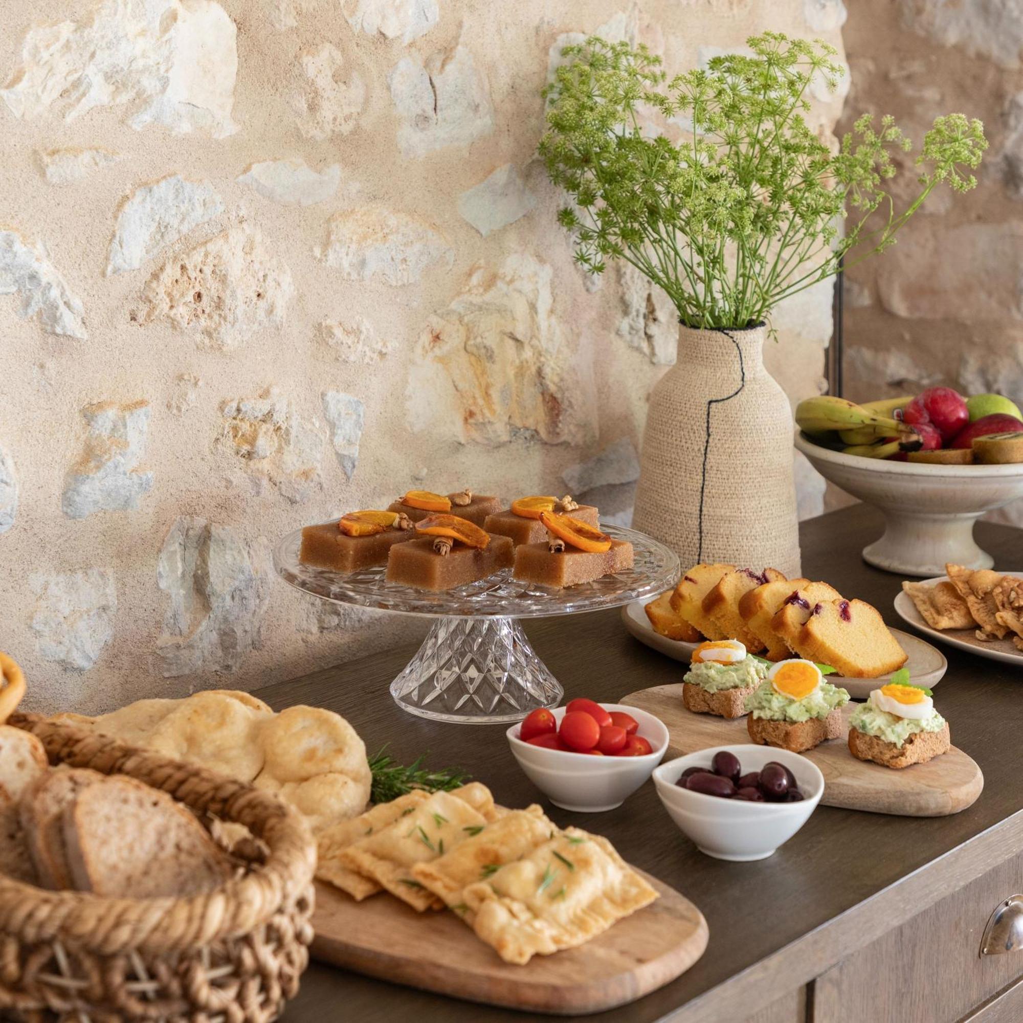 Korona Boutique Hotel Oítilon Eksteriør bilde
