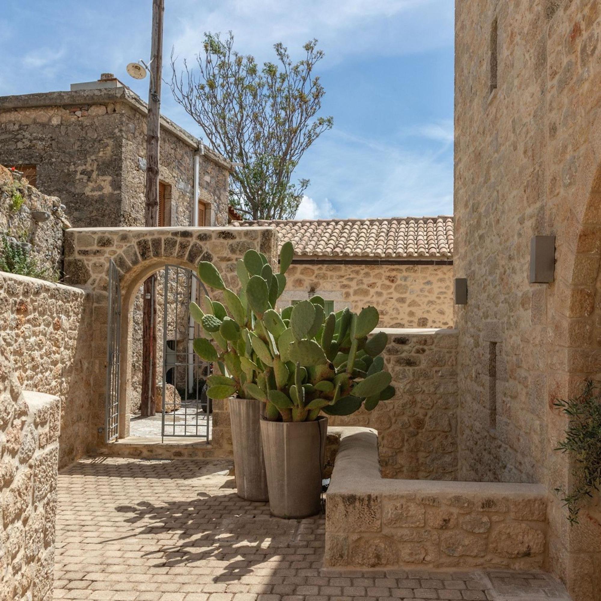 Korona Boutique Hotel Oítilon Eksteriør bilde