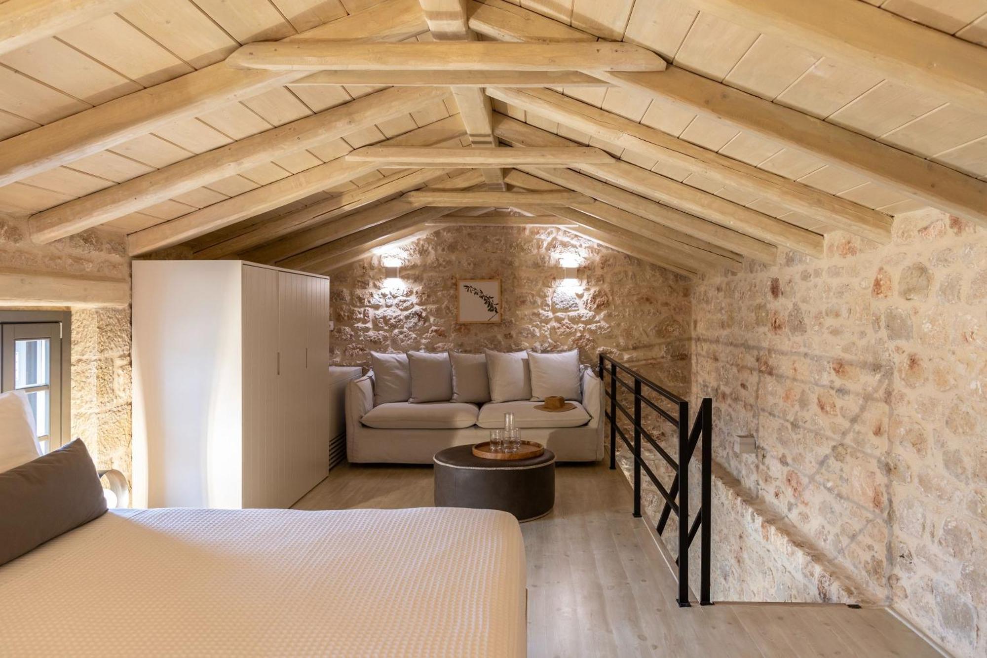 Korona Boutique Hotel Oítilon Eksteriør bilde