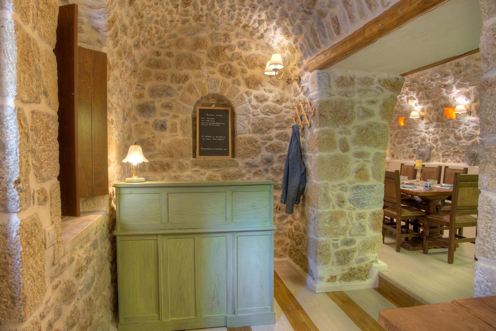 Korona Boutique Hotel Oítilon Eksteriør bilde